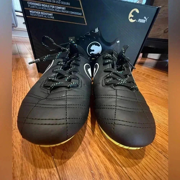 Puma pro cat speed force cleat big kid 4 black white blue soccer shoes cleats - Picture 8 of 17